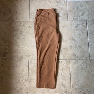 Old Navy Pixie Pant